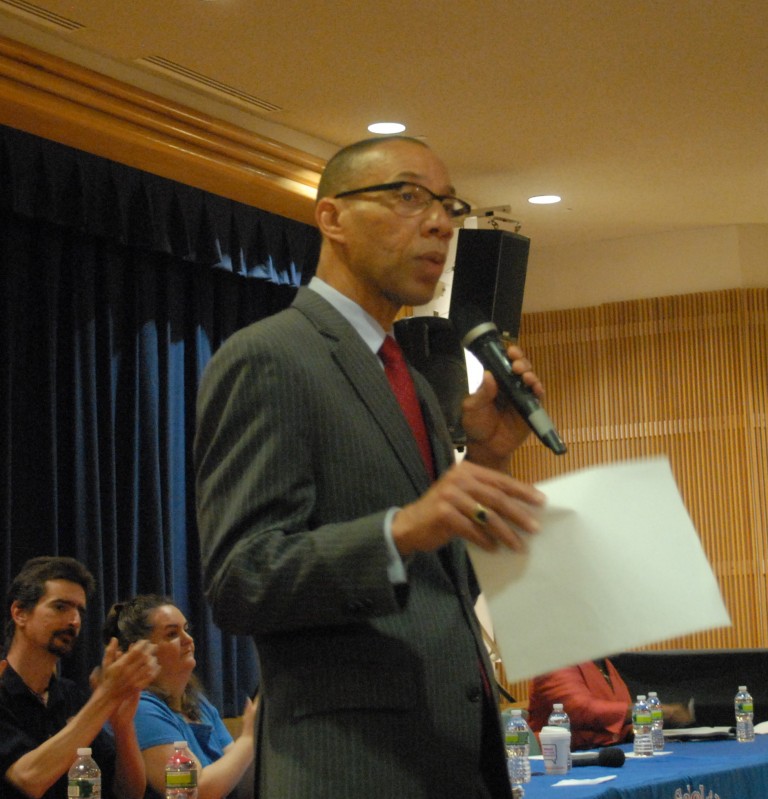 Walcott Addresses Special Ed, Turnaround at Town Hall