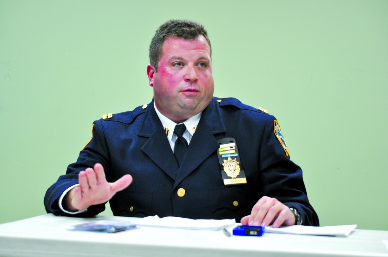 104 Captain Talks Crime At Latest COMET Meeting