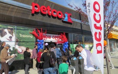 Howard Beach Welcomes Petco Back