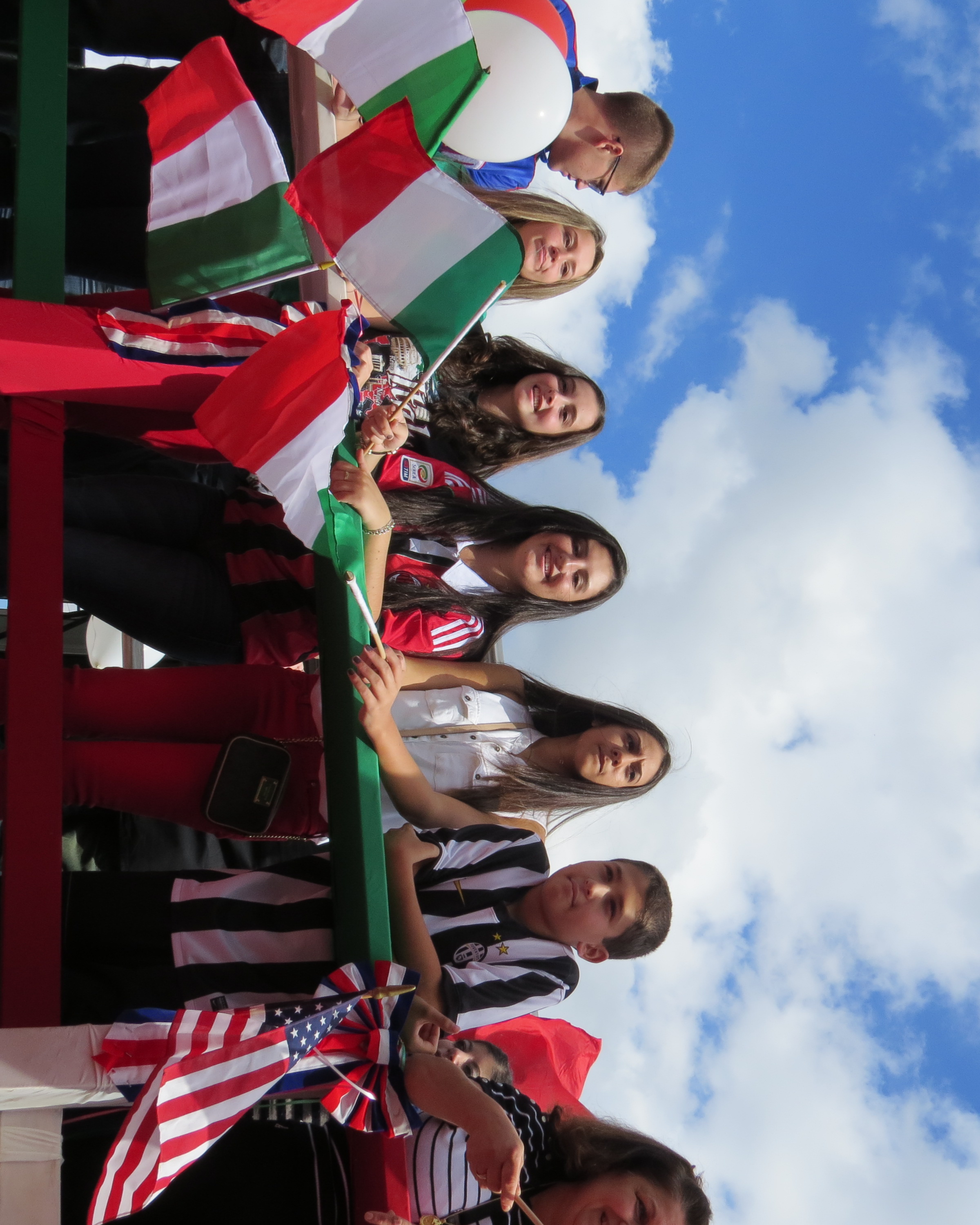 parade 12