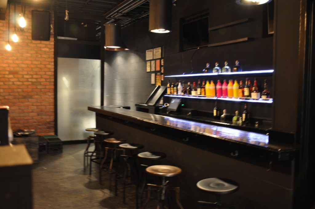 The lounge will feature brunch parties, as well as a long list of varied cocktails.