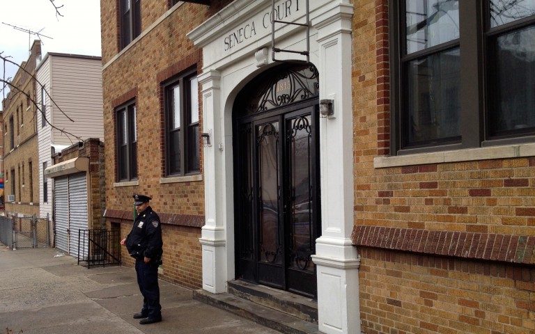 Police investigate double murder in Ridgewood: 104th Pct.