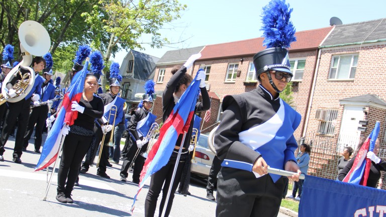 Forest Hills Memorial Day Parade Draws Crowd to Metropolitan Avenue