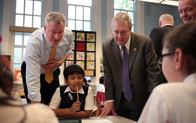 At Jam-Packed PS 69, Mayor Vows Focus on School Overcrowding