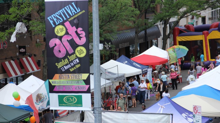 Thousands Hit Forest Hills for Festival of the Arts