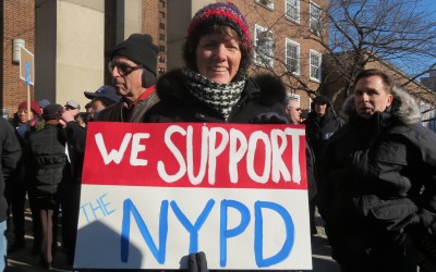 Passionate Crowd Rallies to Support Cops