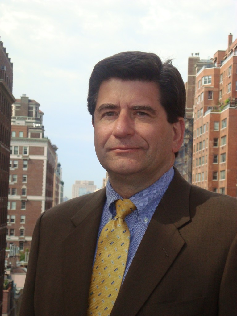 Katz Appoints Douglaston Civic Leader to Library Board of Trustees