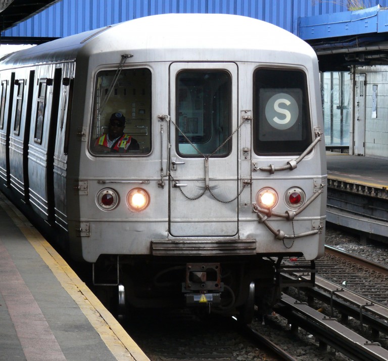 MTA Extends Rockaway Park Shuttle to Accommodate Beachgoers