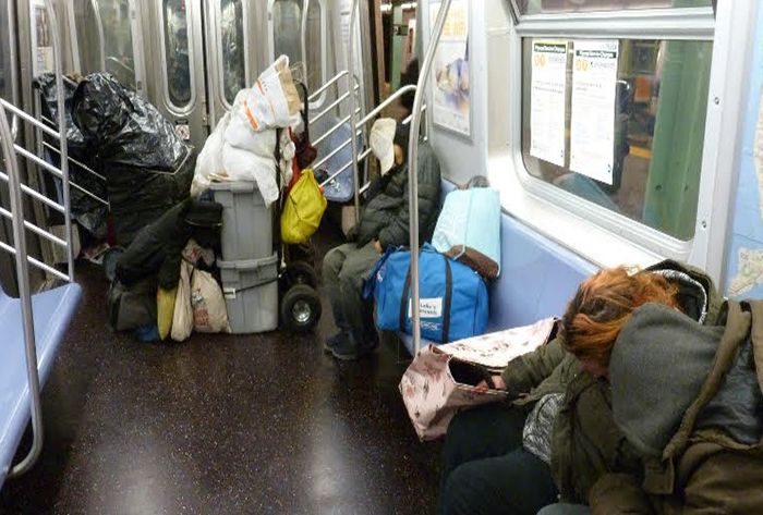 De Blasio Ripped for Response  to Subway Homeless Issue