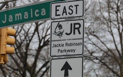 De Blasio Trumpets New Jackie Robinson Parkway Signage, Vision Zero Partnership with Mets