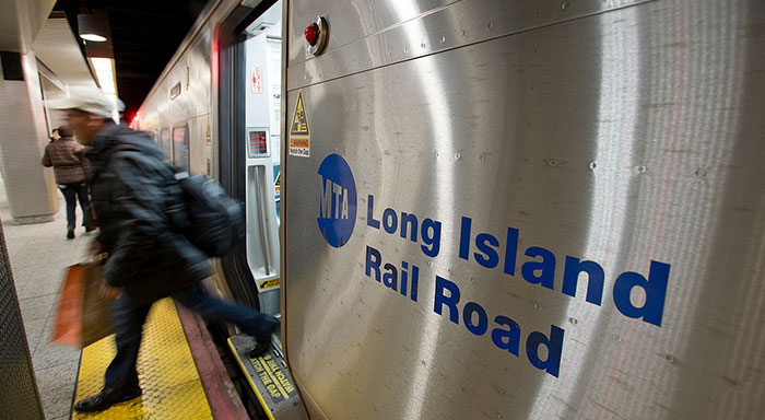 DiNapoli Audit Recommends Ways for LIRR to  Get Back on Track