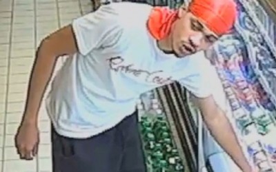Cops Hunt Forest Hills Robbery Suspect