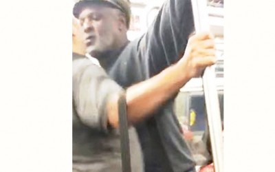 Shouting Match Ends in Stabbing Aboard  Forest Hills  F Train