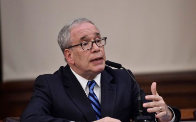 Stringer Calls for Major Revision of City Charter