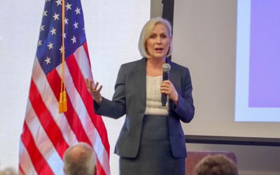 VA Mission Statement Should Include Women Vets, Family: Pols