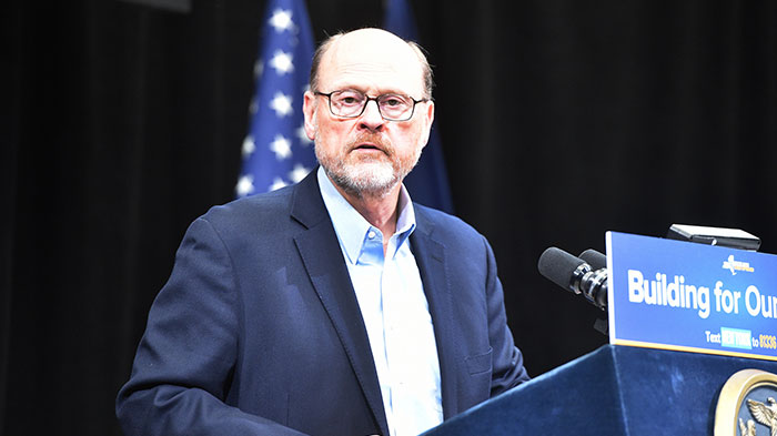 MTA Chairman Lhota to Step  Down from Public Service