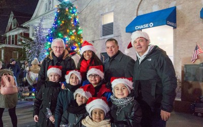Signs of the Season  in Woodhaven