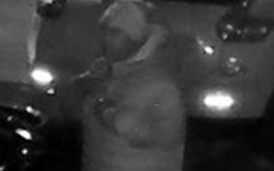S. Queens Sleuths Search for Robbery Suspect