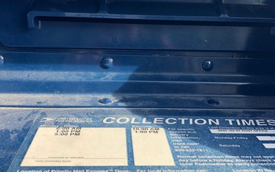 Meng ‘Mail Fishing’ Bill to Study Possibility of Retrofitting Blue Collection Boxes