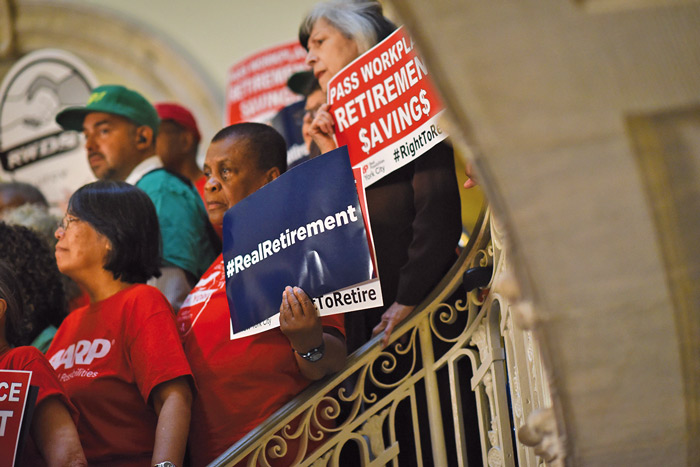 Fresh off Campaign Trail, de Blasio Heralds  Retirement Security Plan