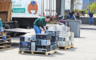 Forest Park Set to  Host Pols’ Popular Recycling Event