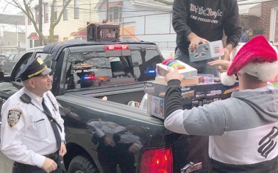 Civic’s Caravan of Christmas Cheer Collects Toys, Raises Funds for Less Fortunate