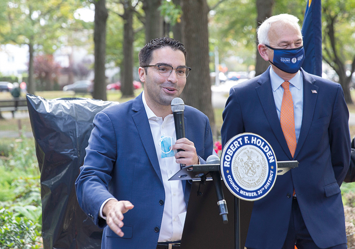 Bus Countdown Clocks Coming to South Queens