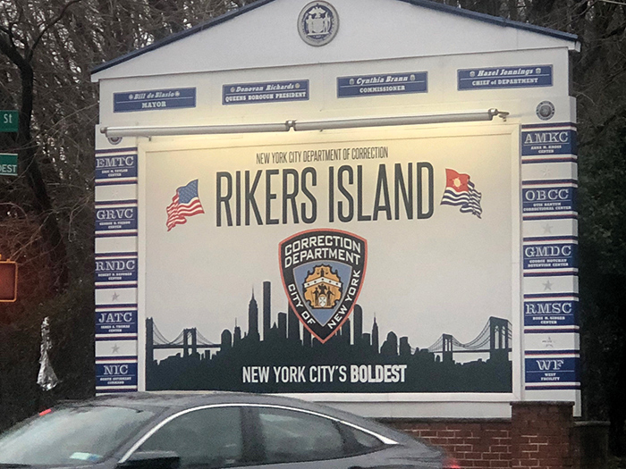 After Surprise Rikers Visit,  Pols Say Solitary Confinement Still in Use