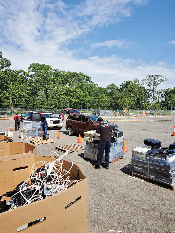 Hundreds Recycle E-Waste at Forest Park