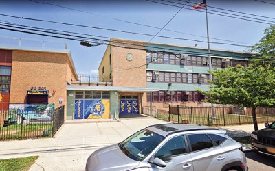 Pols Praise City Effort to Lock School Doors