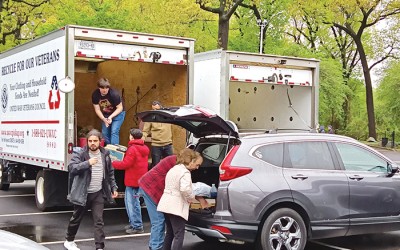 Rain Doesn’t Keep Constituents away from Recycling Event