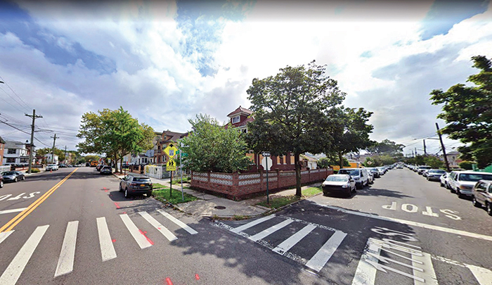 Two Men Killed in South Ozone Park Crash