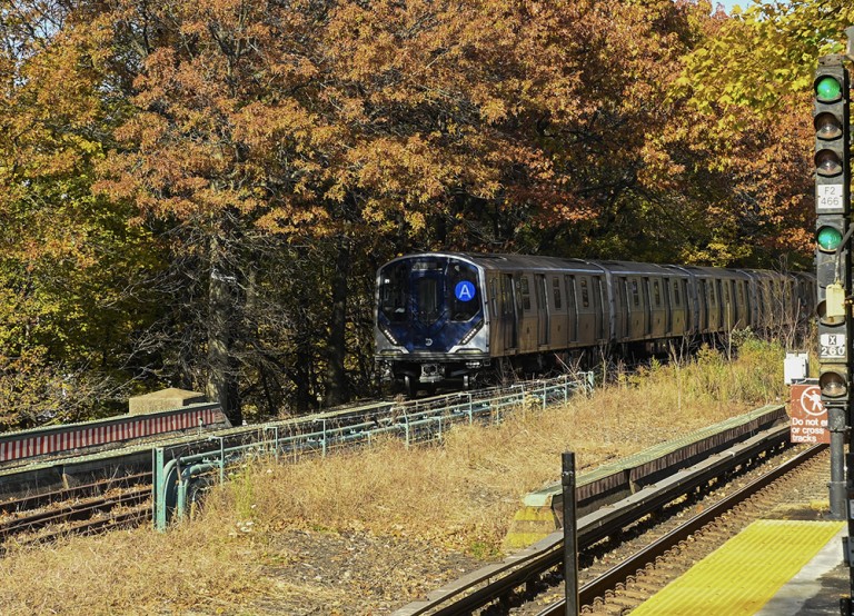 MTA Completes Aqueduct Station Renovations