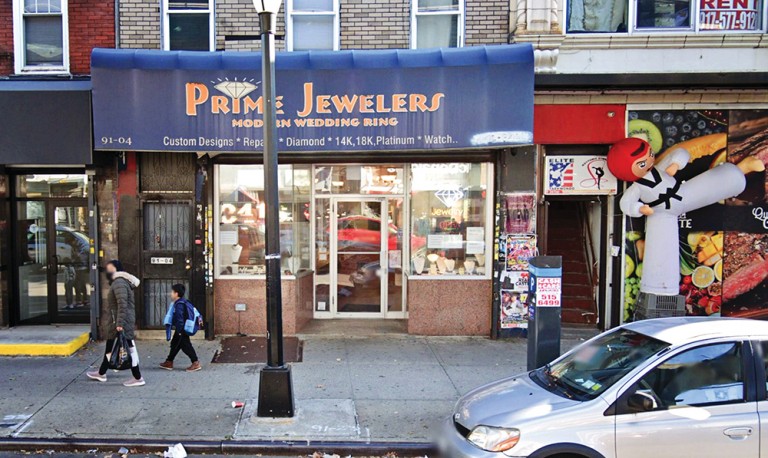 Serial Thief Targeted Woodhaven Jeweler