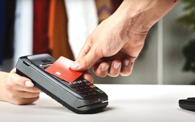 State Comptroller Urges New Yorkers to Spend Holiday Gift Cards