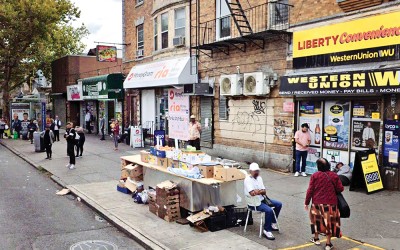 Council Blasts Mayor for Vetoing Street Vending Reform Bill
