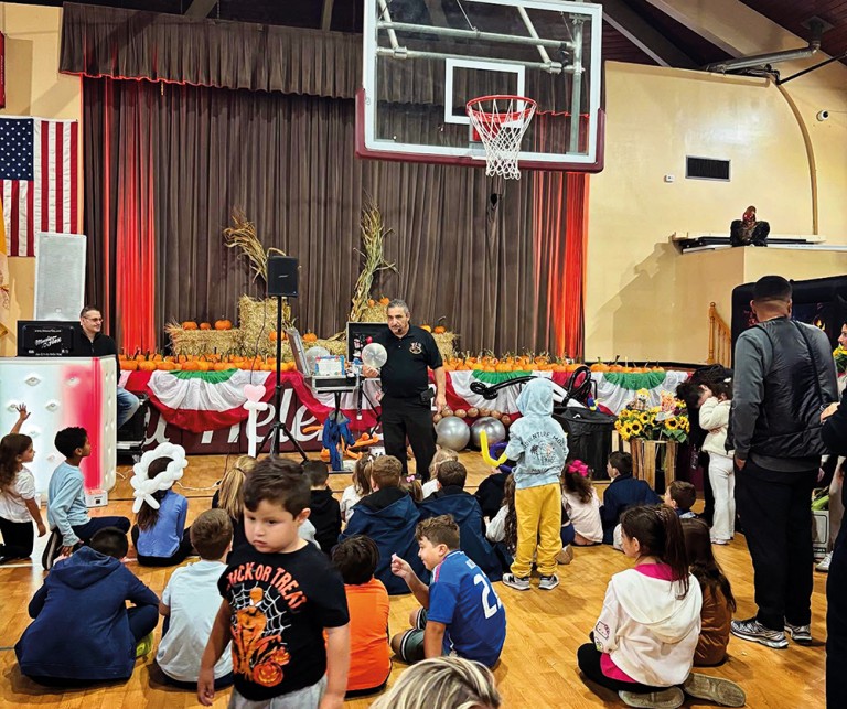 Ariola, Civic Bring Columbus Day Festivities back to Howard Beach