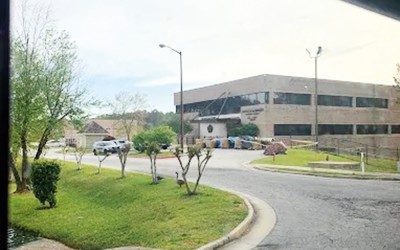 Cuomo Makes Case for Mayor on Stump in Queens